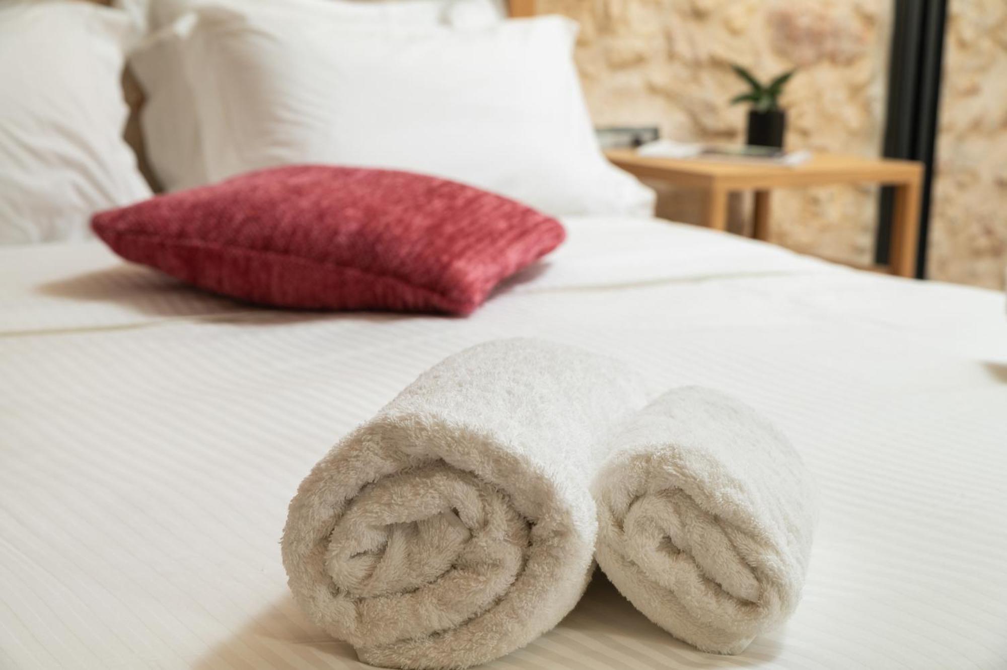 חאניה The Alma City Hotel מראה חיצוני תמונה
