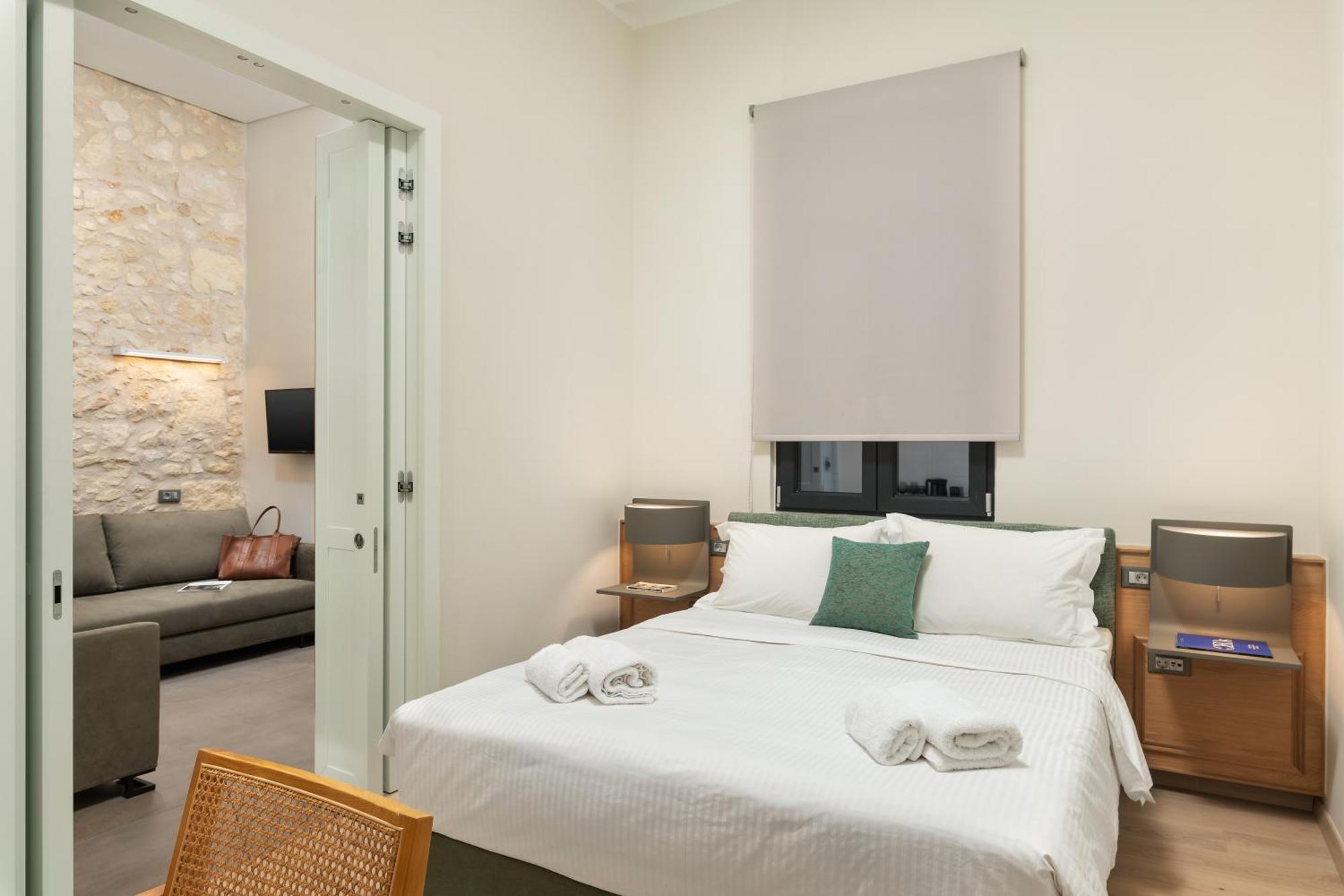 חאניה The Alma City Hotel מראה חיצוני תמונה