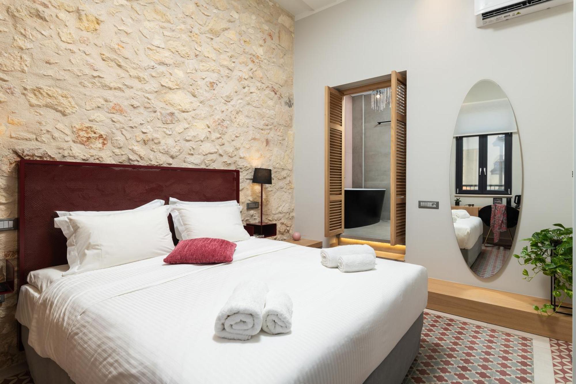 חאניה The Alma City Hotel מראה חיצוני תמונה