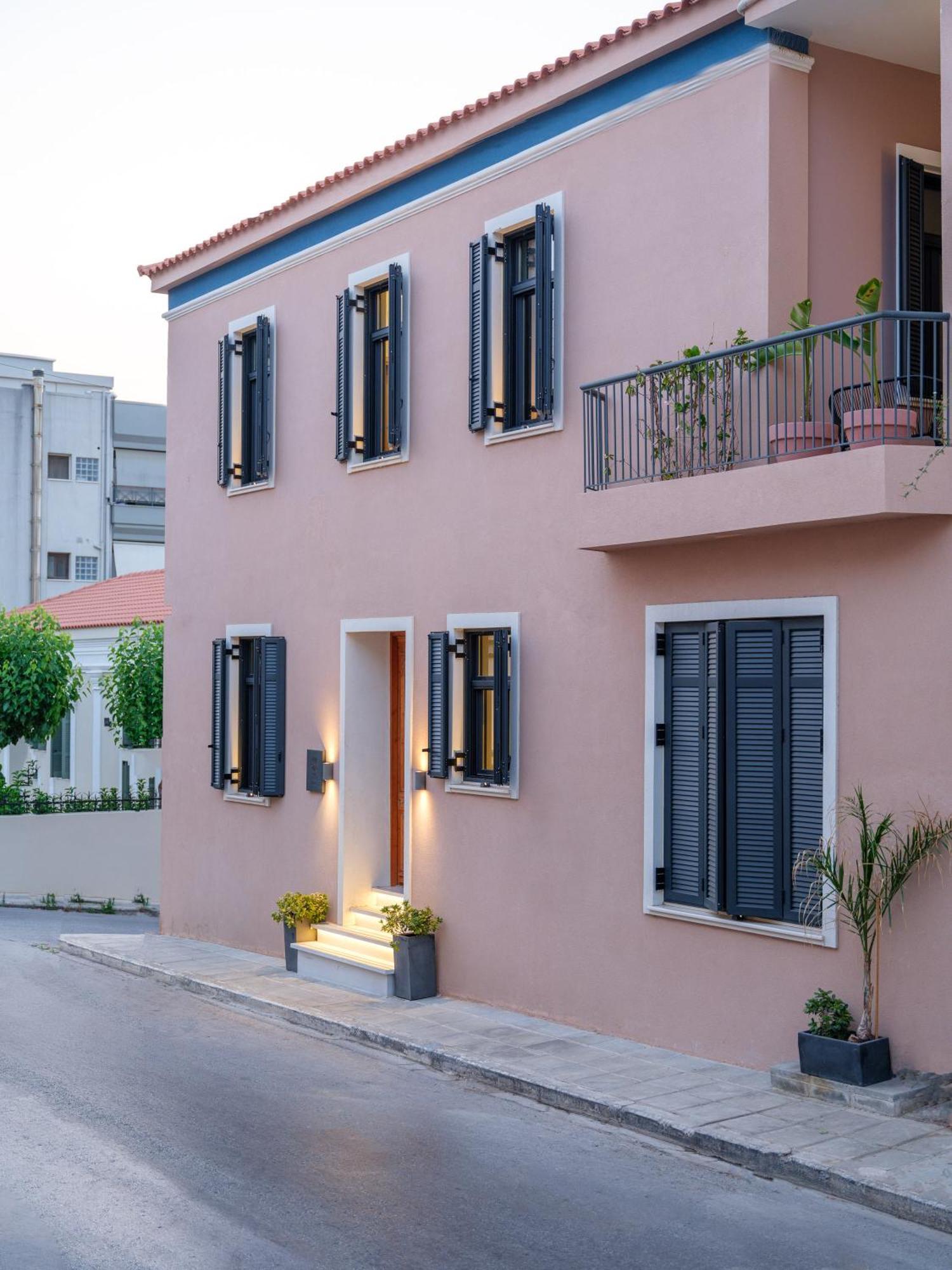 חאניה The Alma City Hotel מראה חיצוני תמונה